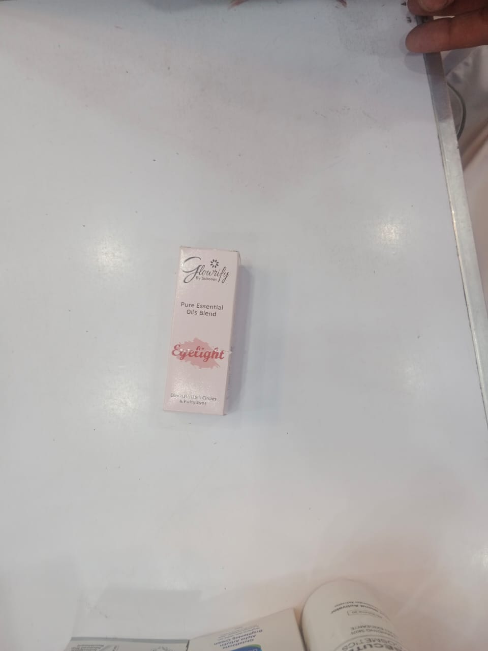 Glowrify Eyelight Serum - Eliminates Dark Circles Around Eyes & Puffy Eyes 10 ML
